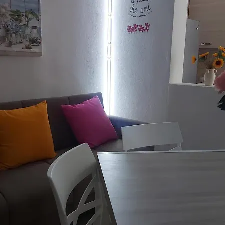 Apartment Okiros *